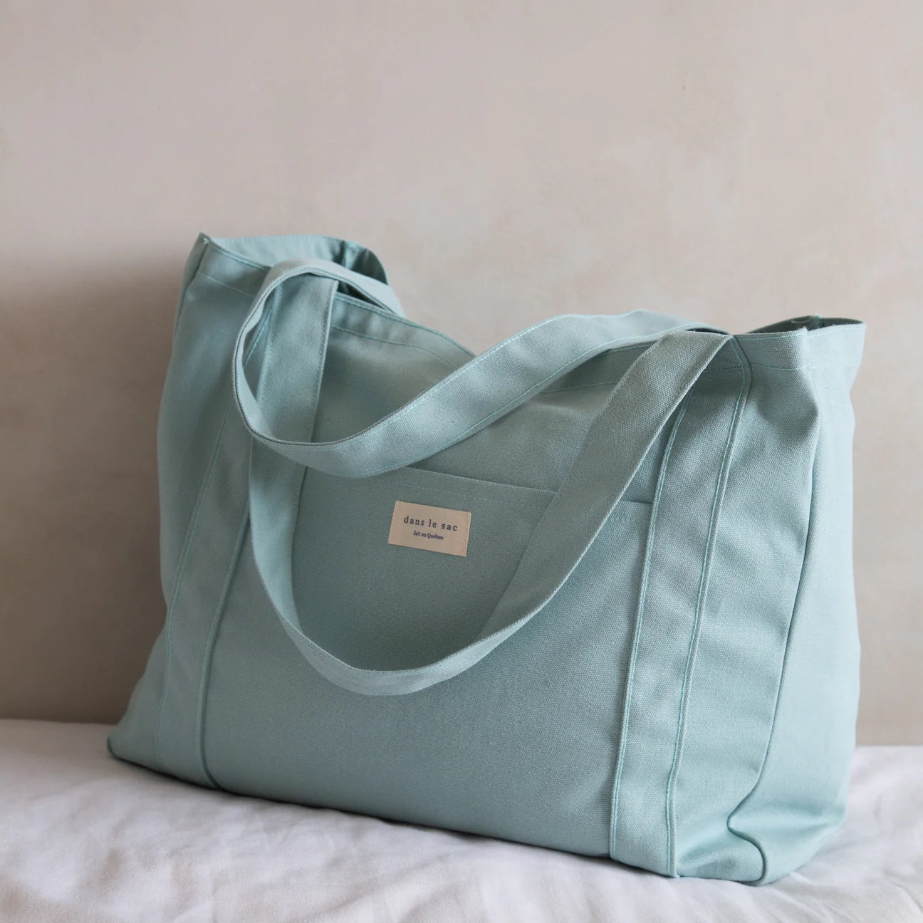 LE CARRE satchel in BOX SAINT LAURENT leather | Saint Laurent United States  | YSL.com | Bag accessories, Saint laurent, Luxury bags